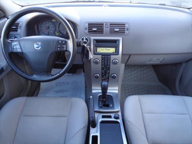 2009 Volvo S40 2.4i