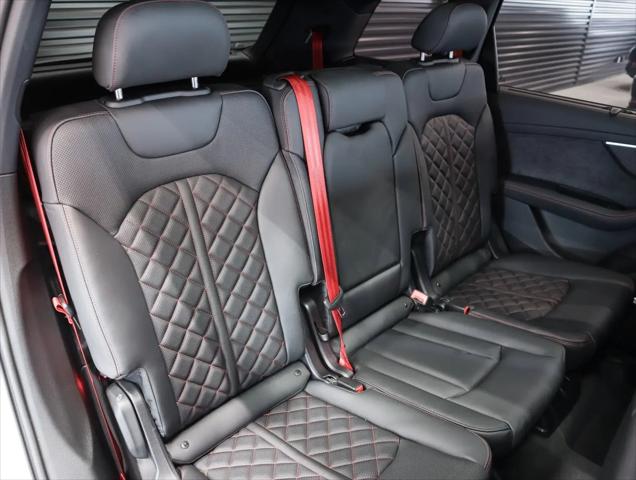 2026 Audi Q7 Prestige TFSI quattro tiptronic