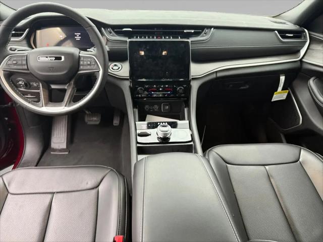 2025 Jeep Grand Cherokee L Limited 4x4