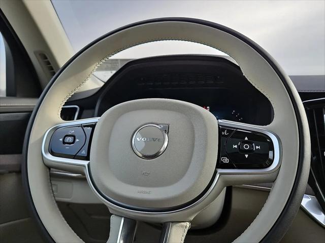 2026 Volvo XC90 Ultra, B6 AWD Gas (mild hybrid), Gasoline, Bright, 7 Seats