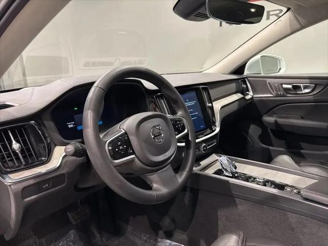 2023 Volvo V60 Cross Country B5 Ultimate