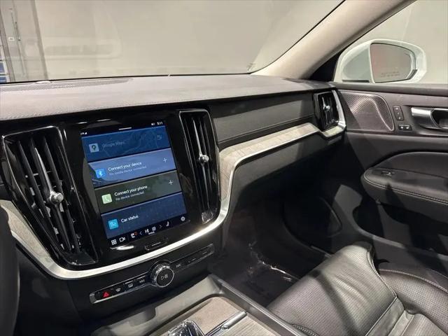 2023 Volvo V60 Cross Country B5 Ultimate