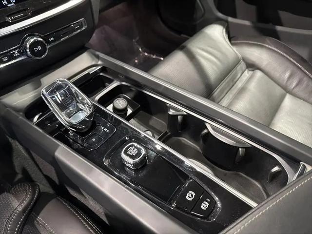 2023 Volvo V60 Cross Country B5 Ultimate
