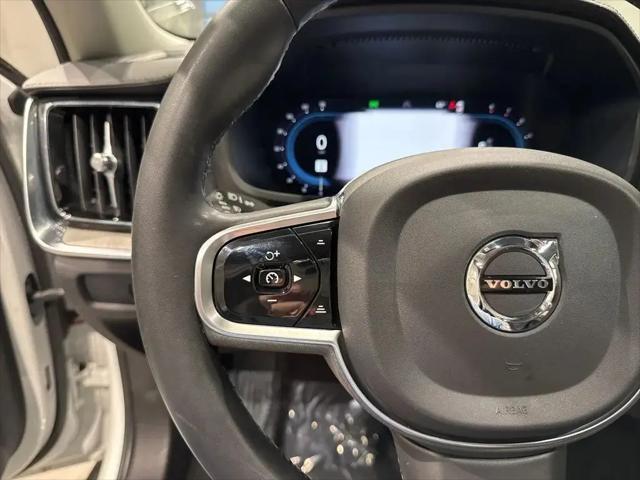 2023 Volvo V60 Cross Country B5 Ultimate