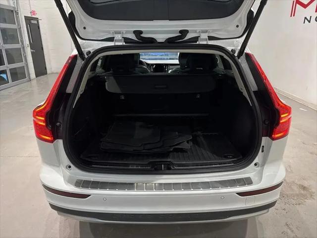 2023 Volvo V60 Cross Country B5 Ultimate
