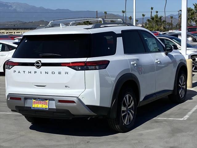 2025 Nissan Pathfinder SL FWD