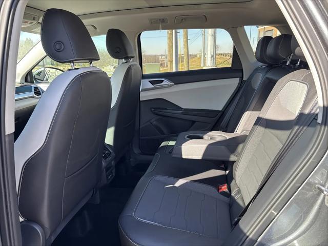 2026 Volkswagen Taos SE
