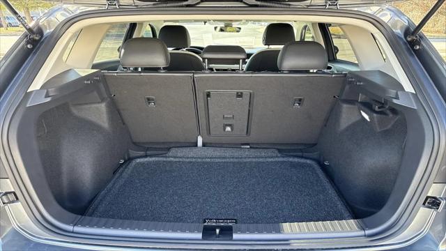 2026 Volkswagen Taos SE