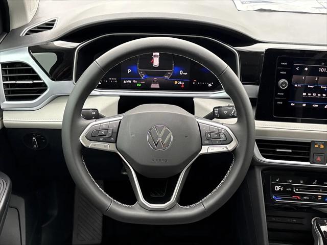 2026 Volkswagen Taos SE