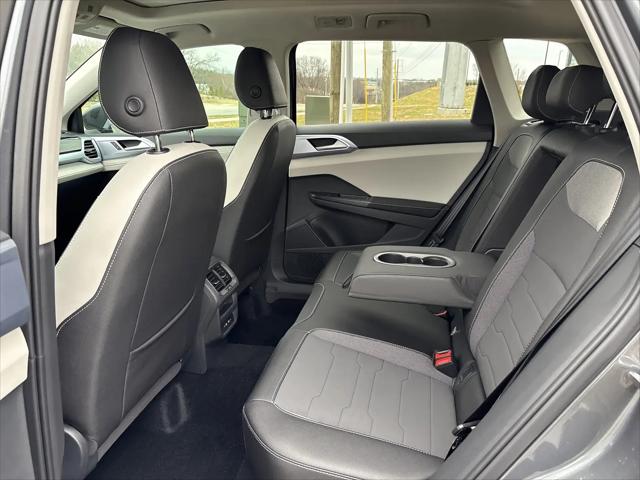 2026 Volkswagen Taos SE