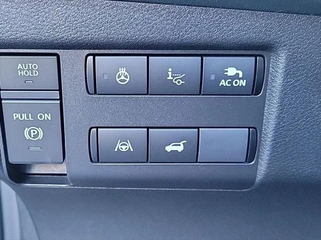 2026 Nissan LEAF PLATINUM+