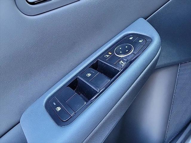 2026 Nissan LEAF PLATINUM+
