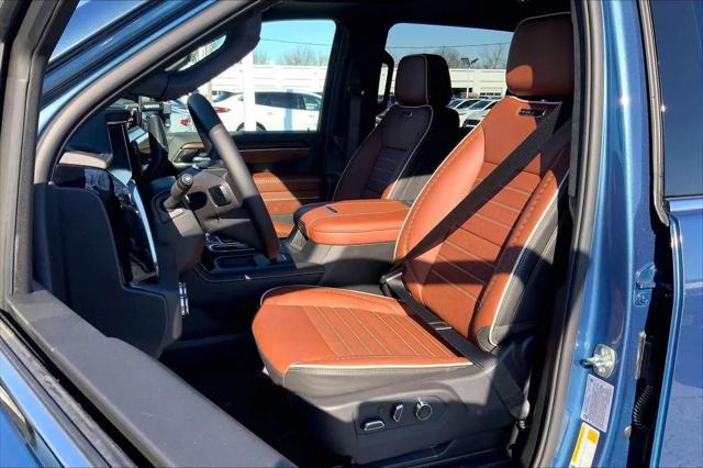 2026 GMC Sierra 2500HD Crew Cab, Standard Bed, Denali Ultimate, 4WD