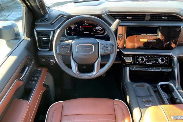 2026 GMC Sierra 2500HD Crew Cab, Standard Bed, Denali Ultimate, 4WD