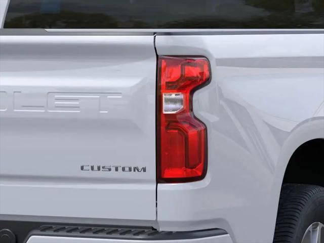 2026 Chevrolet Silverado 1500 2WD Crew Cab Short Bed Custom