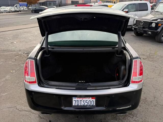 2014 Chrysler 300 John Varvatos Luxury Edition