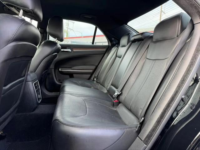 2014 Chrysler 300 John Varvatos Luxury Edition