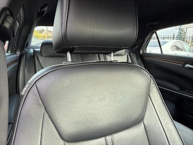 2014 Chrysler 300 John Varvatos Luxury Edition