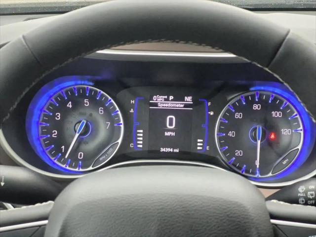 2024 Chrysler Voyager LX