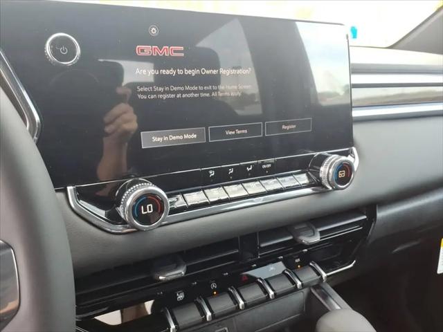 2026 GMC Canyon Elevation, 4WD