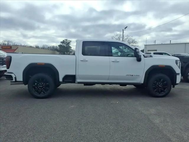 2026 GMC Sierra 2500HD Crew Cab, Standard Bed, AT4, 4WD