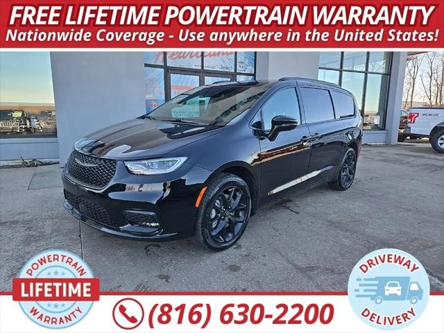 2026 Chrysler Pacifica Select AWD for sale in Excelsior Springs, MO