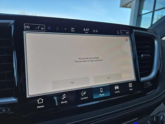 2026 Chrysler Pacifica Select AWD