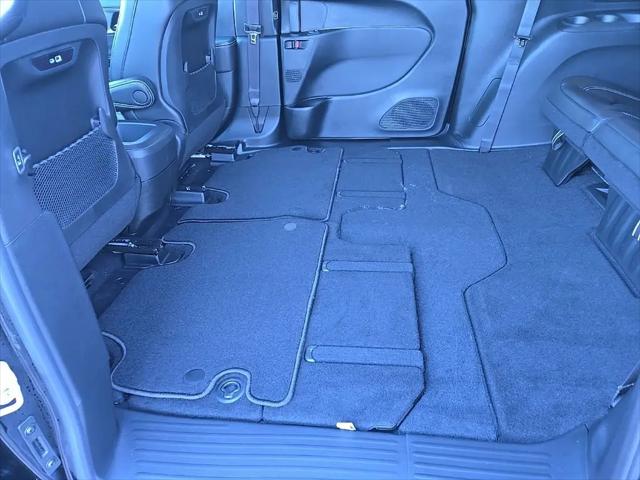 2026 Chrysler Pacifica Select AWD