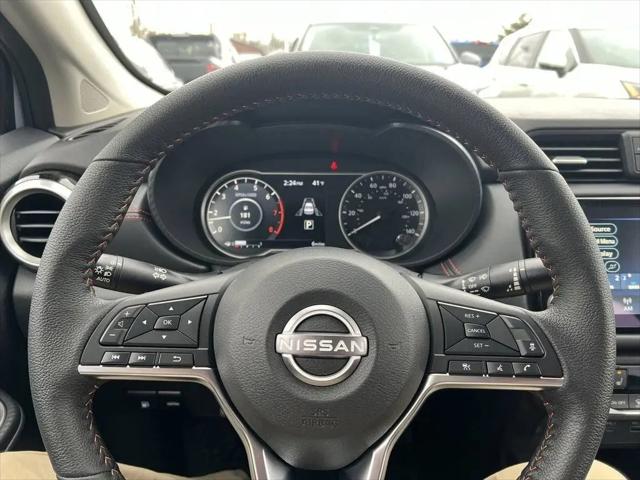 2025 Nissan Versa 1.6 SR