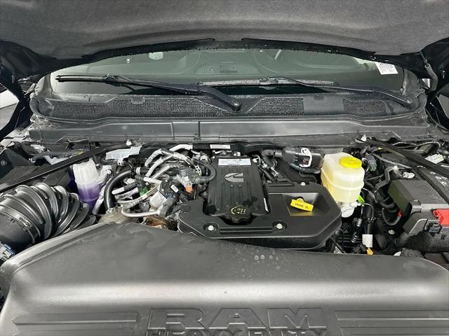 2026 Ram 3500 Limited Mega Cab 4x4 6'4" Box