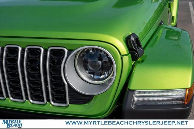 2026 Jeep Wrangler 4-Door Sahara 4x4