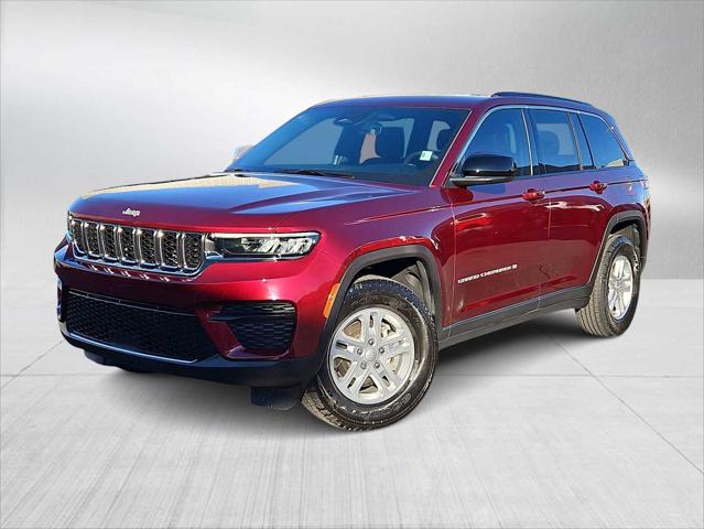 2025 Jeep Grand Cherokee Laredo 4x2