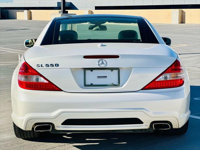 2009 Mercedes-Benz SL SL 550 SL 550 Roadster 2D
