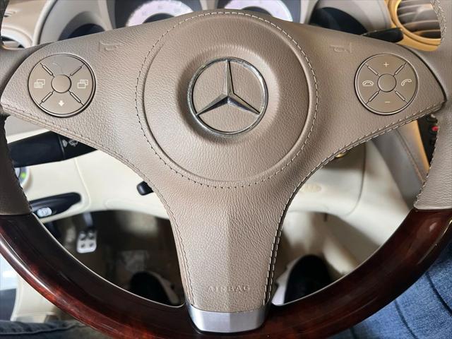 2009 Mercedes-Benz SL SL 550 SL 550 Roadster 2D