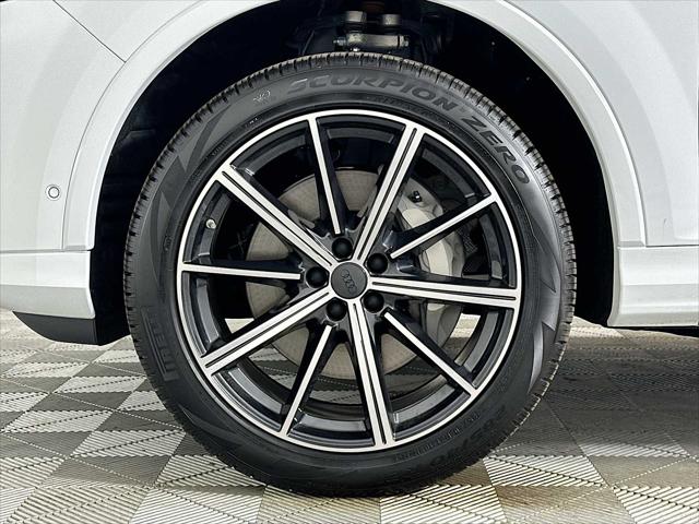 2026 Audi Q7 Premium Plus 45 TFSI quattro tiptronic