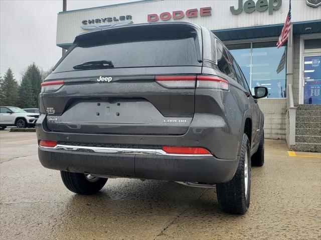 2025 Jeep Grand Cherokee GRAND CHEROKEE LAREDO 4X4