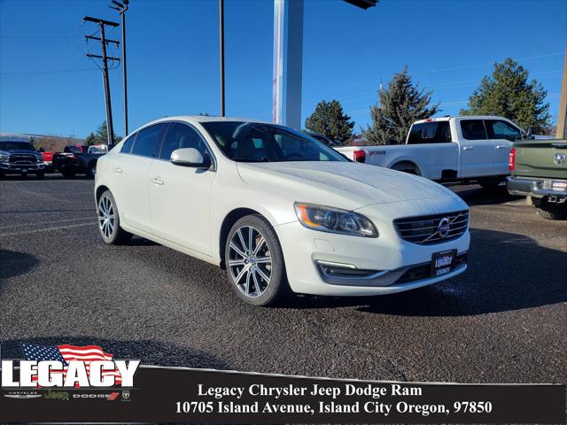 2015 Volvo S60 T5 Platinum