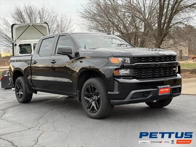 2020 Chevrolet Silverado 1500 4WD Crew Cab Short Bed Custom