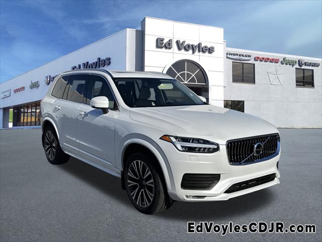 2022 Volvo XC90 T5 Momentum 7 Passenger