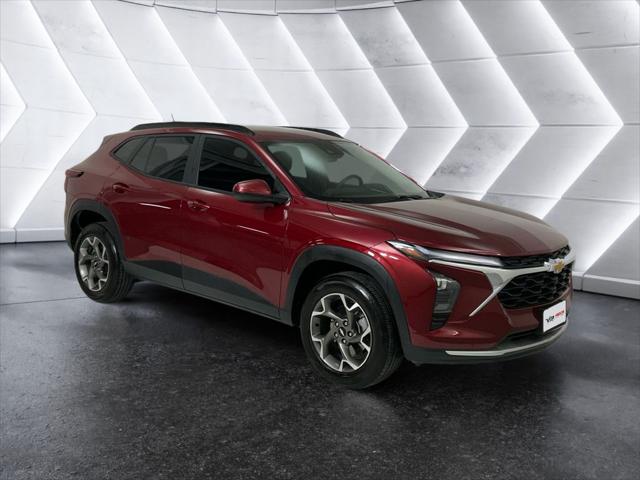 2025 Chevrolet Trax FWD LT