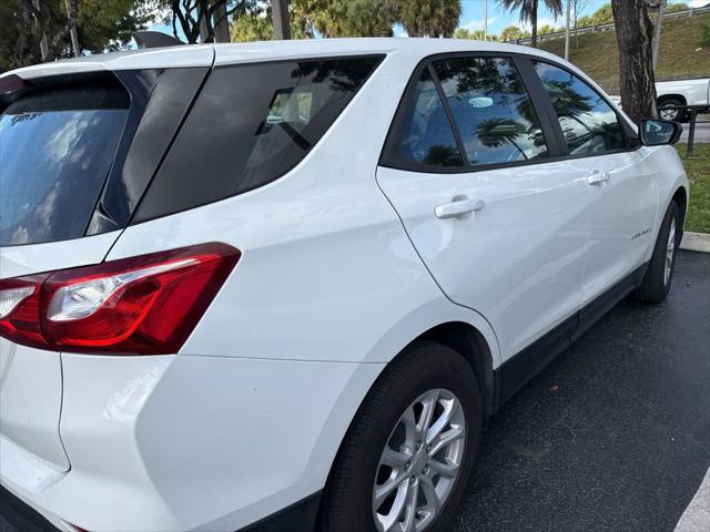 2021 Chevrolet Equinox FWD LS 2021 Chevrolet Equinox FWD LS