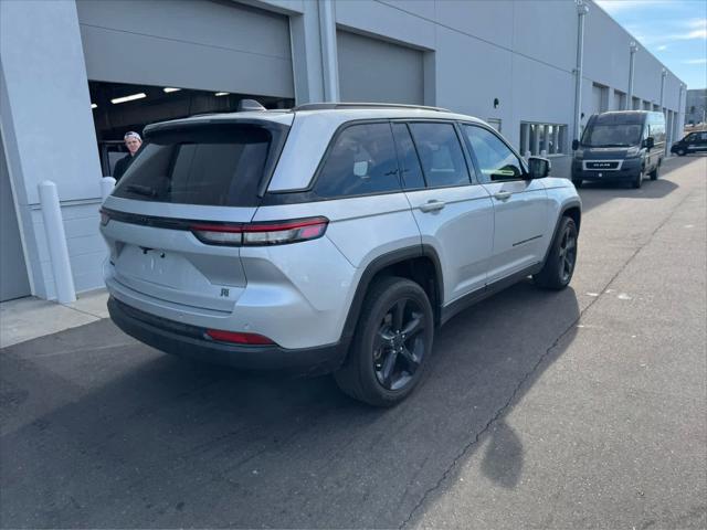 2024 Jeep Grand Cherokee Altitude X 4x4