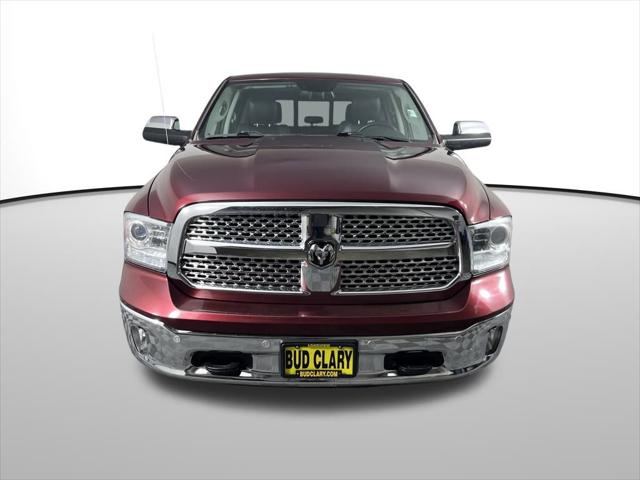 2017 RAM 1500 Laramie Crew Cab 4x4 64 Box