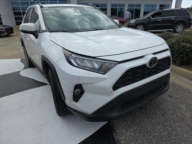 2020 Toyota RAV4 XLE