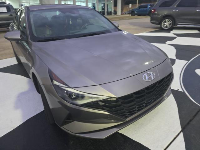 2023 Hyundai Elantra SEL 2023 Hyundai Elantra SEL