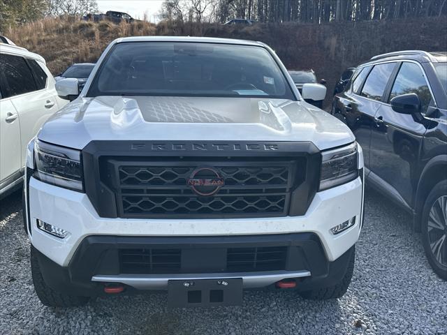 2023 Nissan Frontier Crew Cab PRO-X 4x2