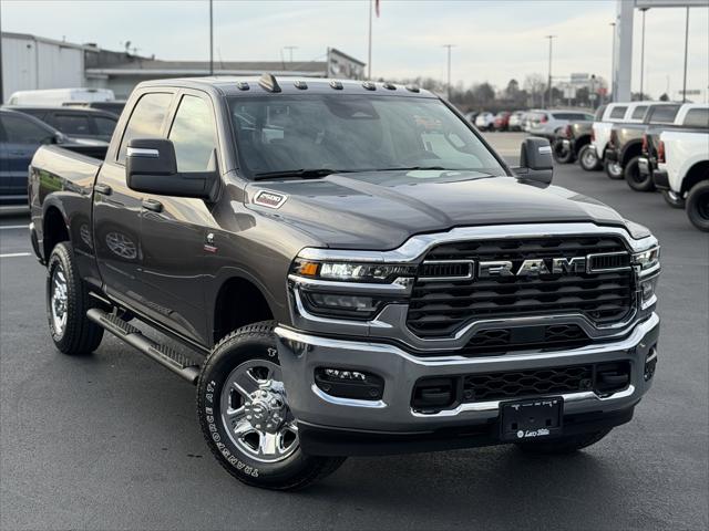 2025 RAM 2500 Tradesman Crew Cab 4x4 64 Box
