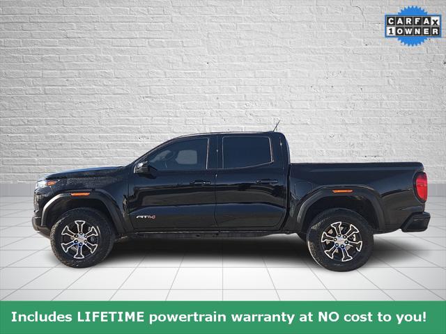 2025 GMC Canyon 4WD AT4