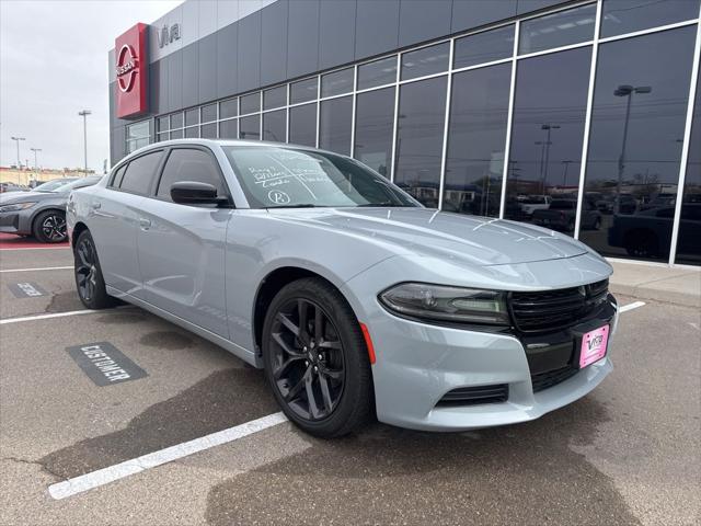 2020 Dodge Charger SXT RWD