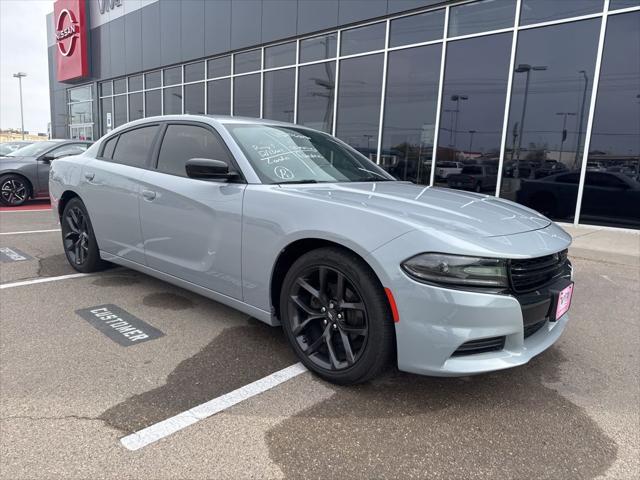 2020 Dodge Charger SXT RWD